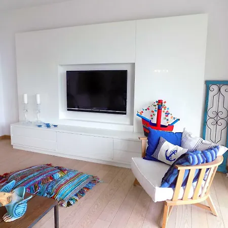 3b Beachfront Luxury Apartment- Four Seasons Beach *