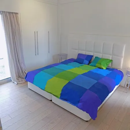 3b Beachfront Luxury Apartment- Four Seasons Beach *