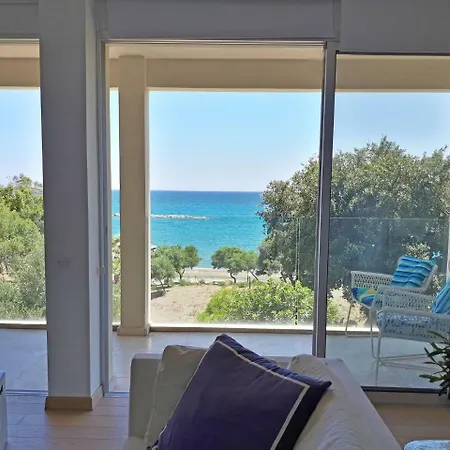 3b Beachfront Luxury Apartment- Four Seasons Beach Διαμέρισμα *